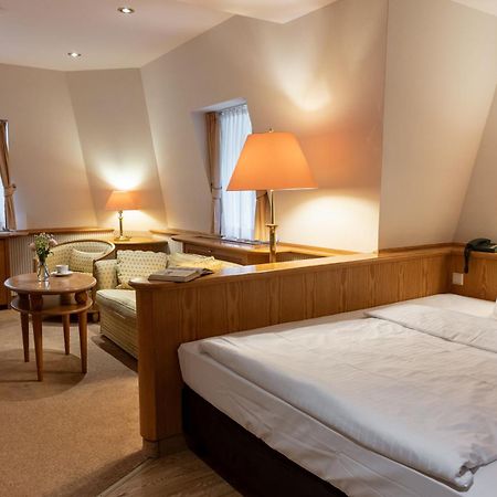 Waldhaus Reinbek Hotel Екстериор снимка