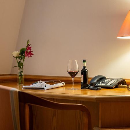 Waldhaus Reinbek Hotel Екстериор снимка