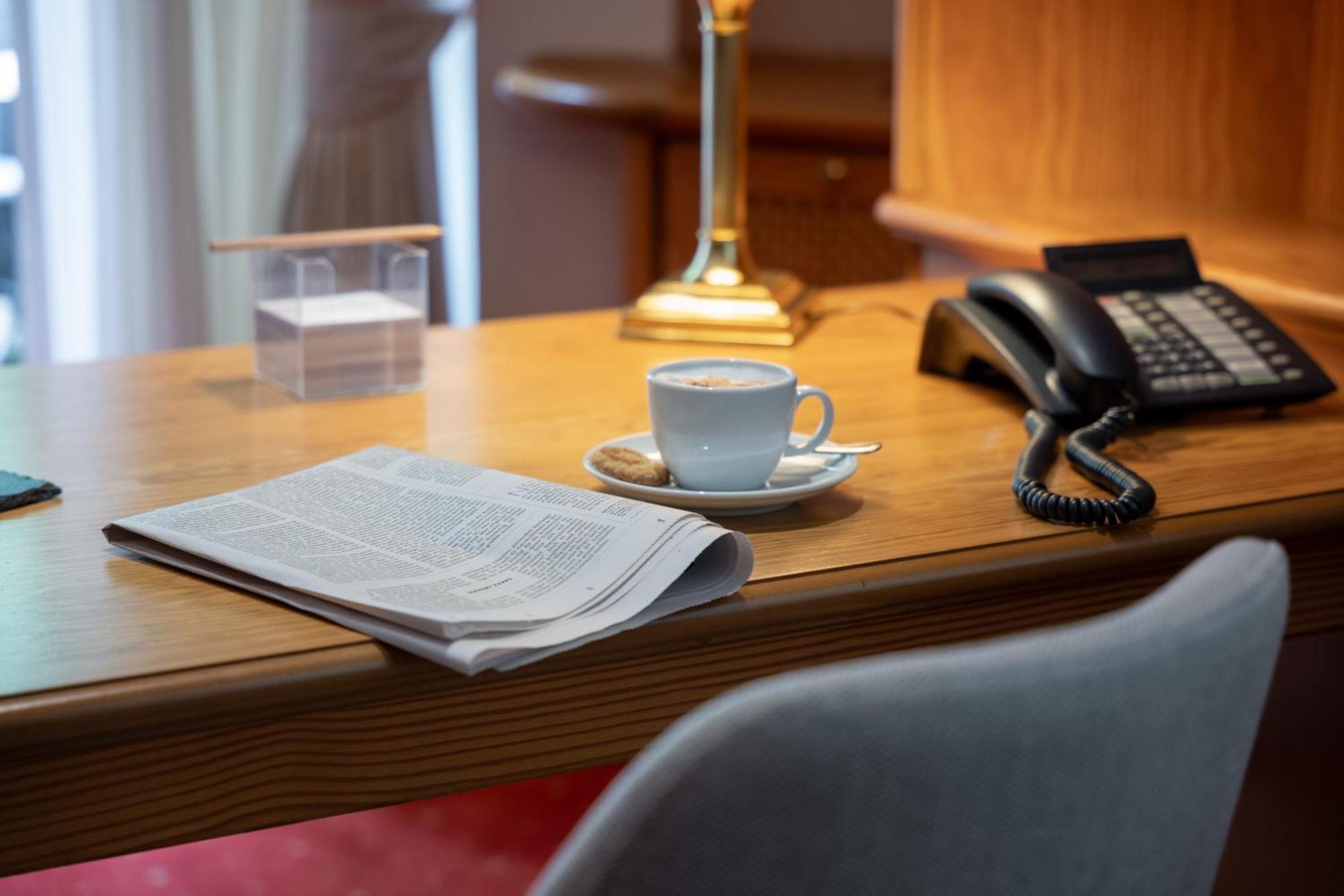 Waldhaus Reinbek Hotel Екстериор снимка